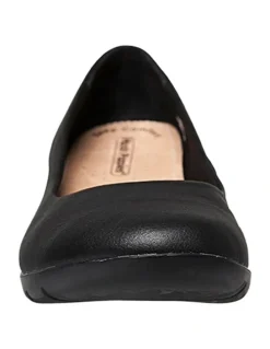 Hush Puppies Dylan Leather Pumps in Black