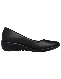 Hush Puppies Dylan Leather Pumps in Black