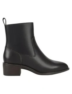 Hush Puppies Quartz Boots in Ground Coffee