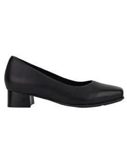 Hush Puppies The Low Square Leather Heeled Shoes in Black