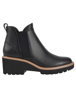 Hush Puppies Wendy Boot in Black