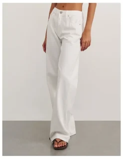 JAG Carrie Slouch Jean in White