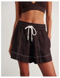 JAG Gigi Linen Pull On Shorts in Brown