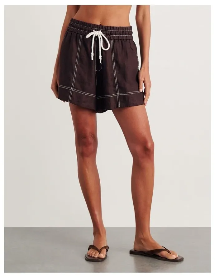 JAG Gigi Linen Pull On Shorts in Brown