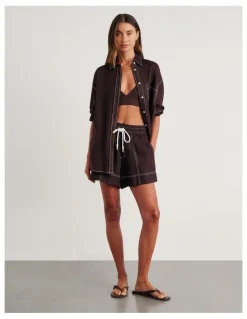 JAG Gigi Linen Pull On Shorts in Brown