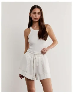 JAG Gigi Linen Pull On Shorts in White