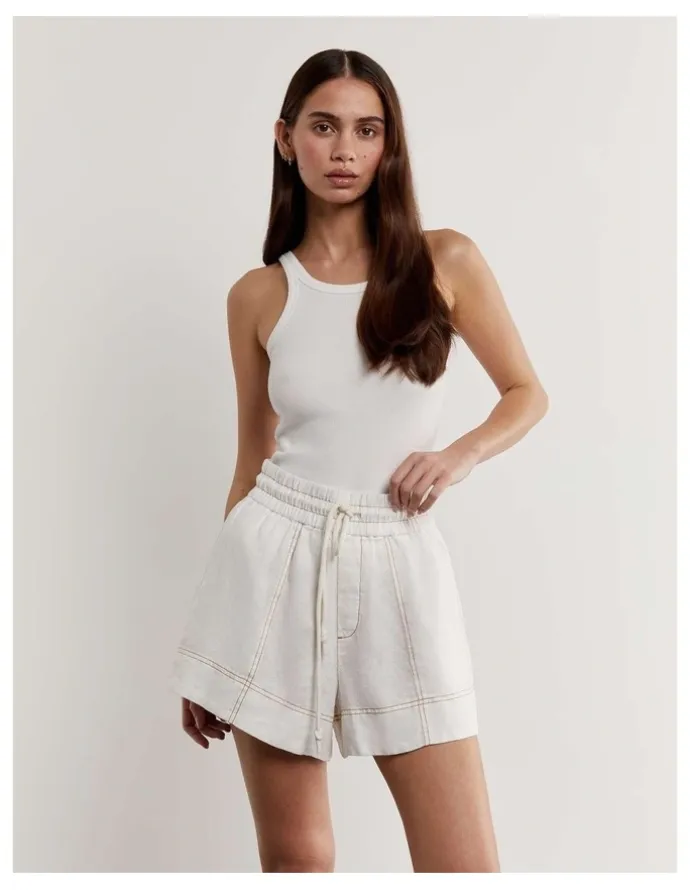 JAG Gigi Linen Pull On Shorts in White