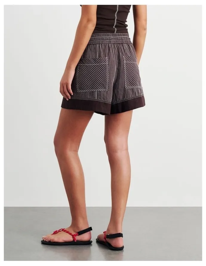 JAG Gigi Stripe Pull On Short in Brown