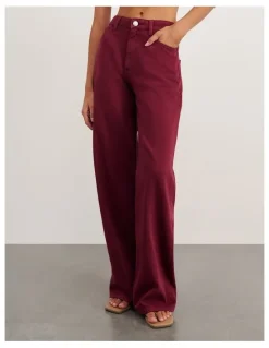 JAG Loe Mid Rise Straight Jean in Wine