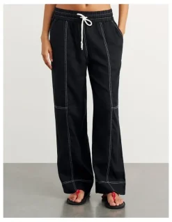 JAG Sabine Linen Relaxed Leg Pant in Black