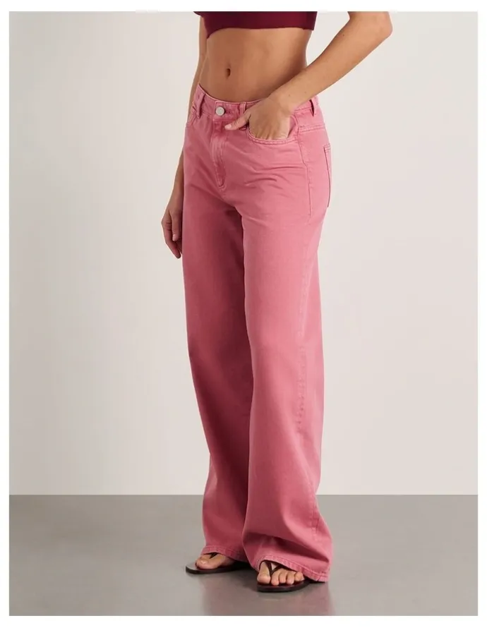 JAG Loe Mid Rise Jean