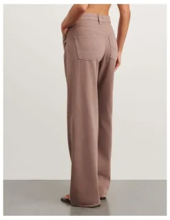 JAG Loe Mid Rise Straight Jeans in Brown