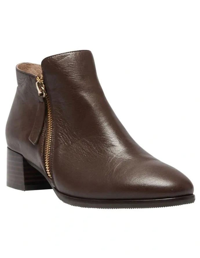 Jane Debster Aaron Boots in Chocolate Glove