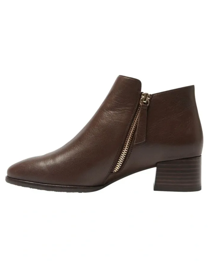 Jane Debster Aaron Boots in Chocolate Glove