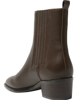 Jane Debster Ambrose Boots in Chocolate Leather