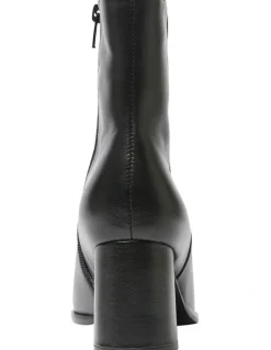 Jane Debster Avenue Boots in Black Glove