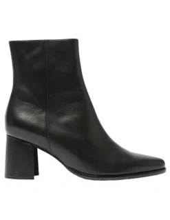 Jane Debster Avenue Boots in Black Glove
