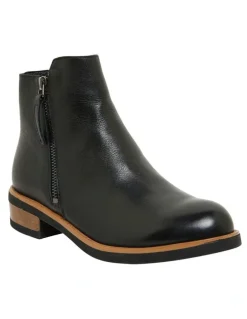 Jane Debster Bethany Black Glove Boots