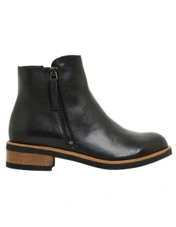Jane Debster Bethany Black Glove Boots