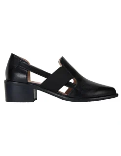Jane Debster Expose Black Oil Heeled Shoes
