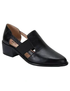 Jane Debster Expose Black Oil Heeled Shoes