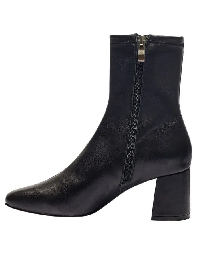 Jane Debster Lantana Stretch Glove Boots in Black
