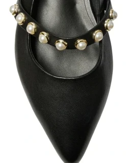 Jane Debster Opal Flat Shoes in Black Leather