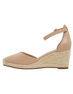 Jane Debster Peru Wedge Sandal in Nude Leather