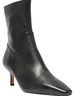 Jane Debster Rogue Boots in Black Leather