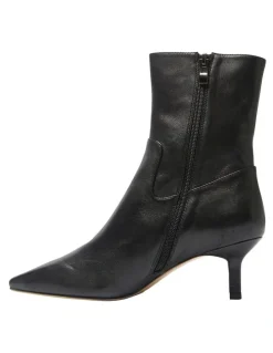 Jane Debster Rogue Boots in Black Leather
