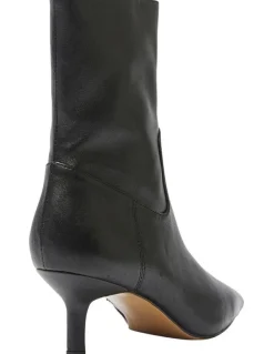 Jane Debster Rogue Boots in Black Leather