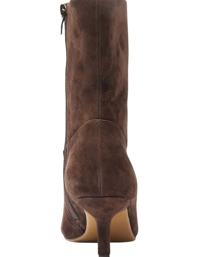 Jane Debster Rogue Boots in Chocolate Suede