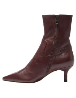 Jane Debster Rogue Boots in Wine Leather