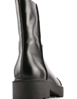 Jo Mercer Parker Flat Ankle Boots in Black Leather