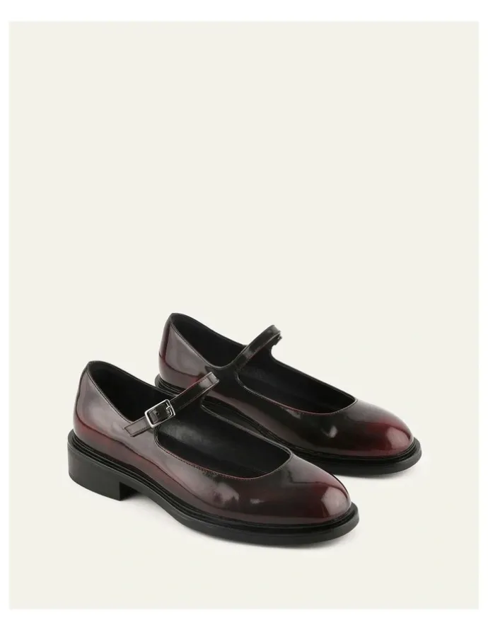 Jo Mercer Wilde Casual Flats in Burgundy Leather