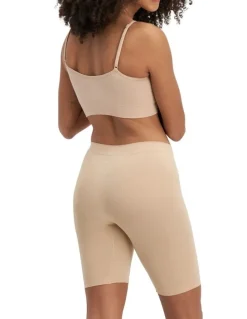 Jockey Skimmies Long Short in Light