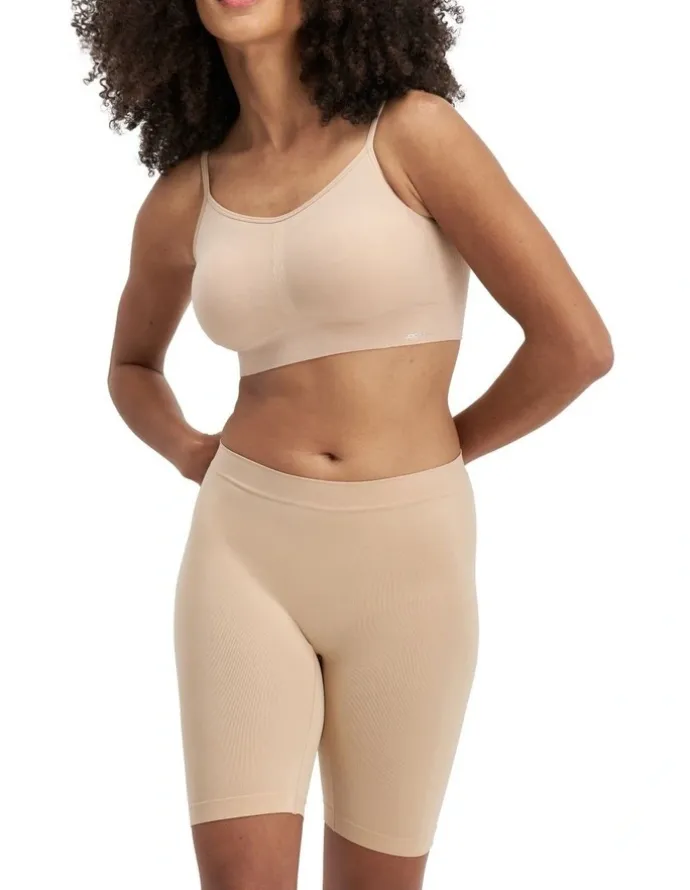 Jockey Skimmies Long Short in Light