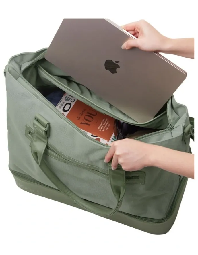 Kadi The Long Weekender in Olive