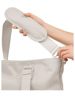 Kadi The Weekender in Ivory