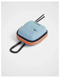 kikki.K Trek. Clip On Mini in Cloud