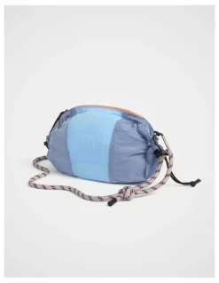 kikki.K TREK. Mini Sling Bag Ripstop in Cloud