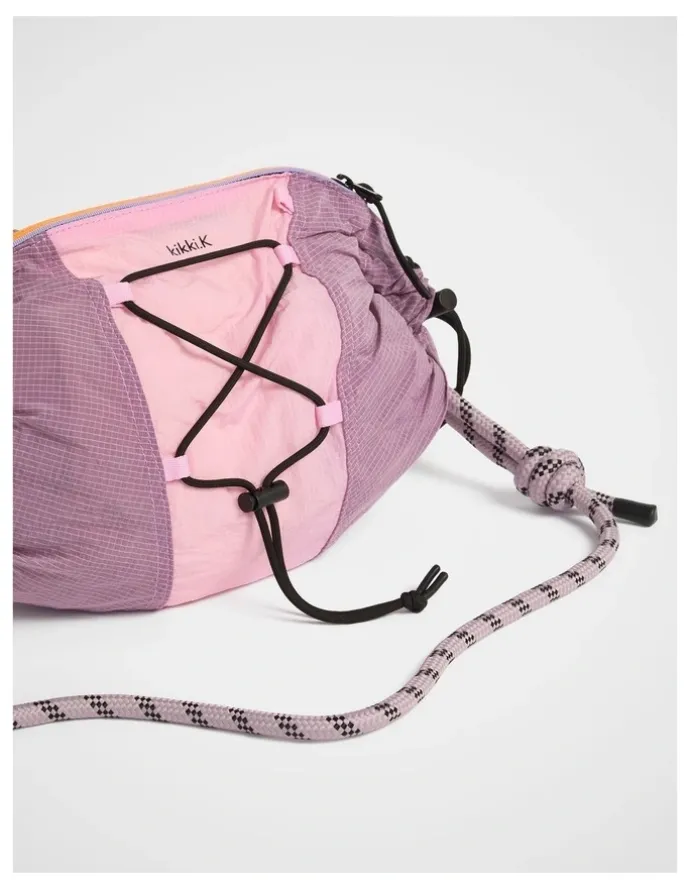 kikki.K TREK. Mini Sling Bag Ripstop in Sugar
