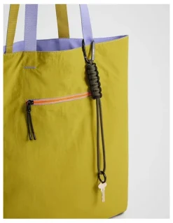 kikki.K TREK. Reversible Tote in Cornflower