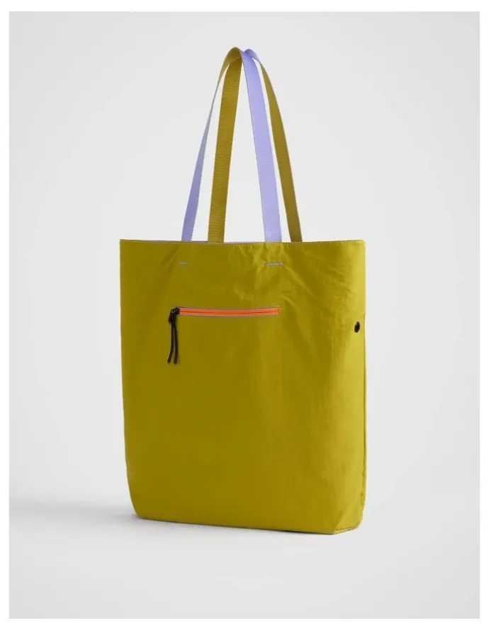 kikki.K TREK. Reversible Tote in Cornflower