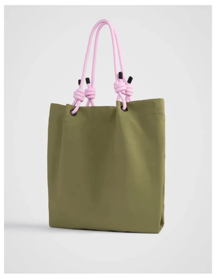 kikki.K TREK. Tote Bag in Khaki