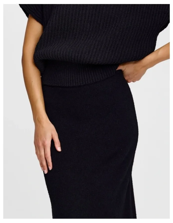 Kinney Harper Skirt in Black