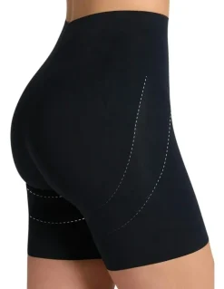 Leonisa InvisiLift Seamless Butt-Lift Anti-Chafe Short in Black