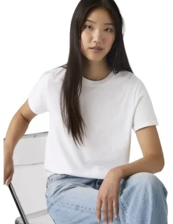 Levi's Favorite Cotton Tee in Bright White