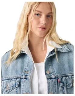 Levi's Loose Crop Trucker Jacket in Sunny Season