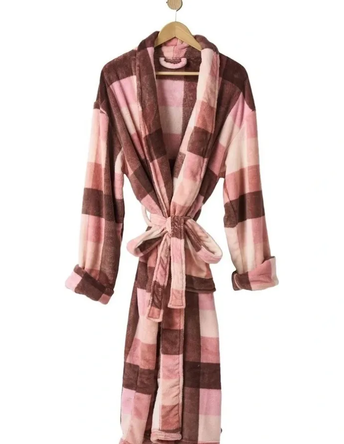 Linen House Plush Alec Robe in Plum